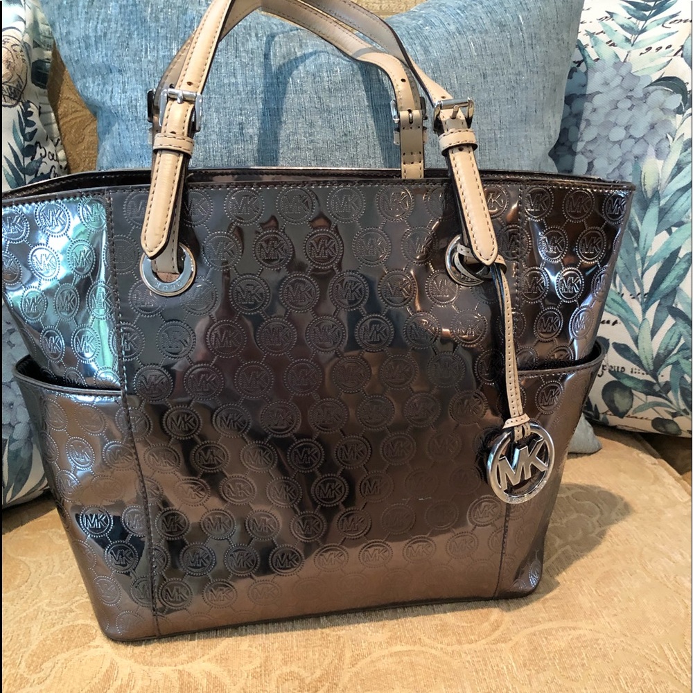 Michael Kors silver tote